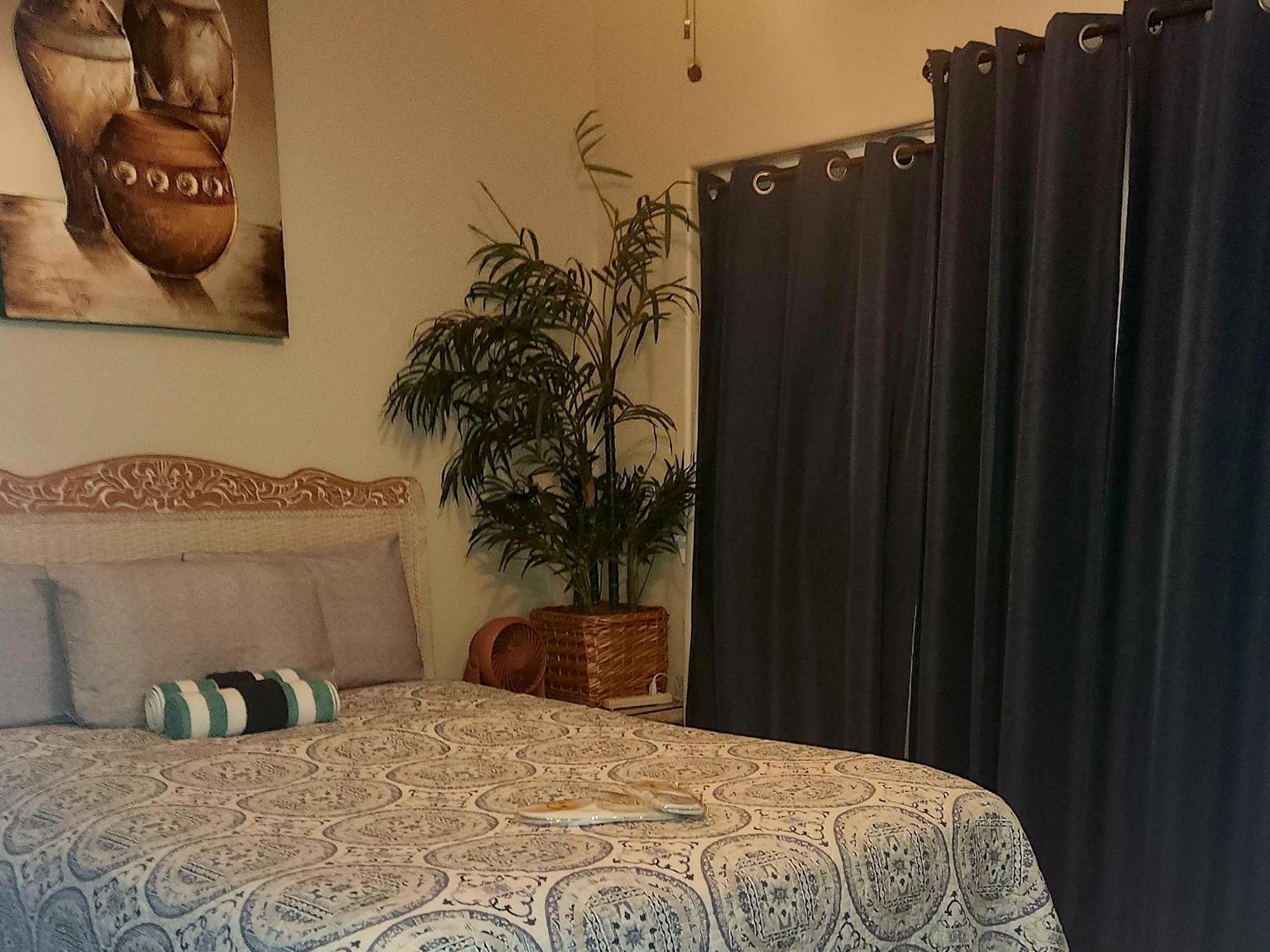 Готель Robbins Estate Wailuku Номер фото